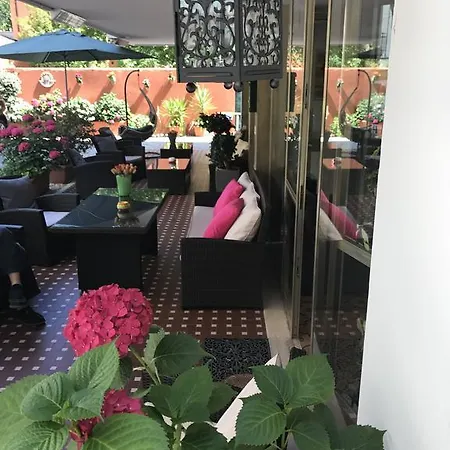 Mirella 酒店 里米尼